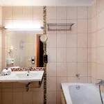 Aquarell Hotel 4*