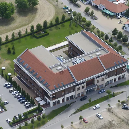 Szálloda Aquarell 4*