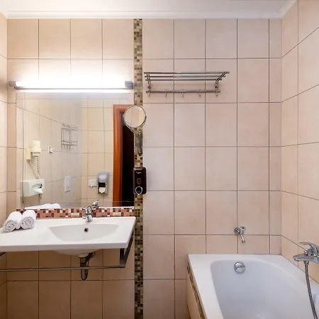 Szálloda Aquarell Cegléd