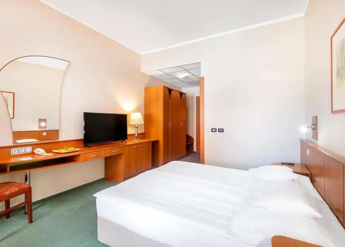 Hotel Aquarell 4*