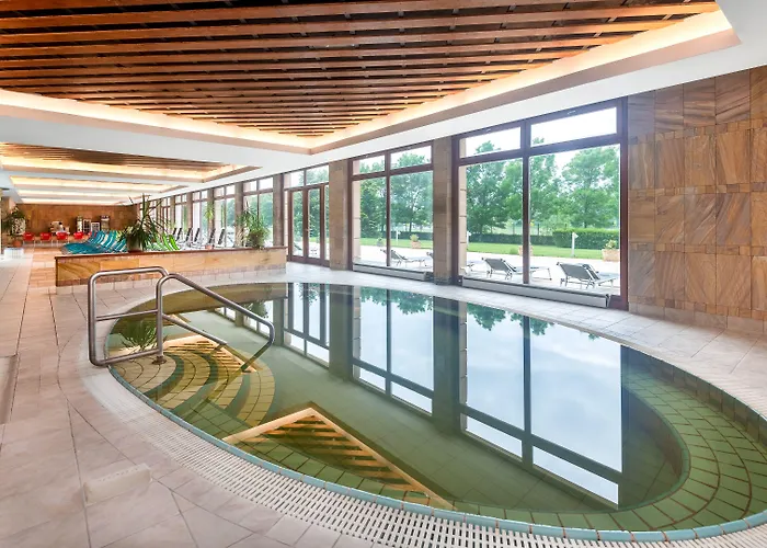 Aquarell Hotel Cegléd