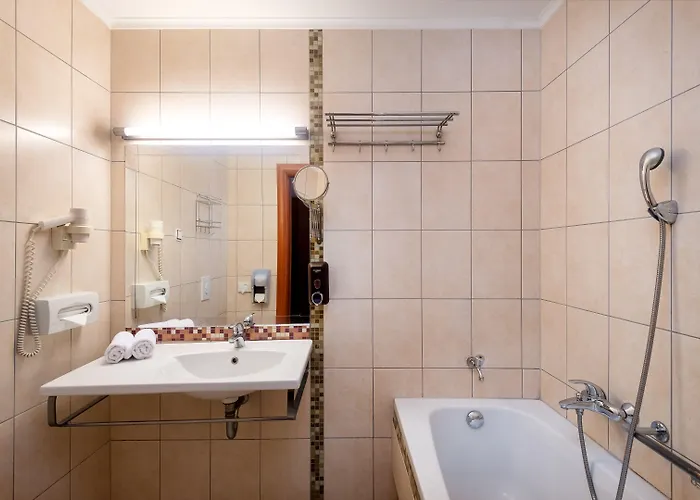 Hotel Aquarell Cegléd